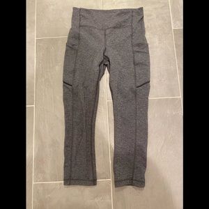 Lululemon tights size 4